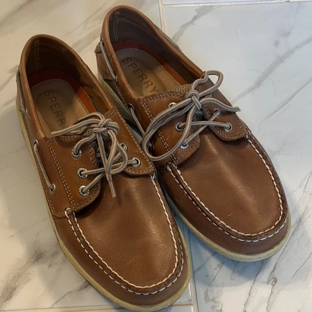 Sperry Brown Leather Boat Shoes with Moccasin Construction - Picture 1 of 7